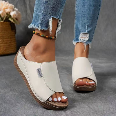 Betsy - Comfort Slides