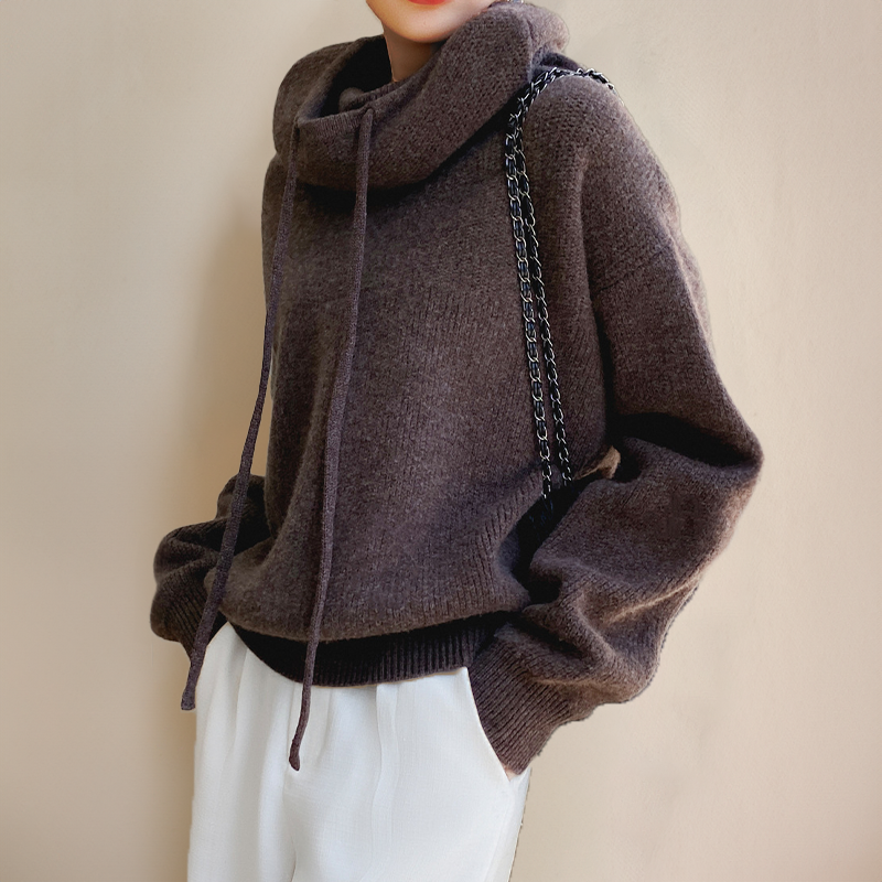 Isa - Merino wool turtleneck jumper